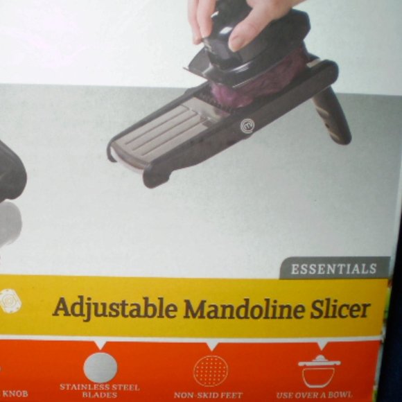 MASTER CHEF~ADJUSTABLE MANDOLINE SLICER & COMPACT CHOPPER~BOTH NEW IN BOX - Picture 5 of 9